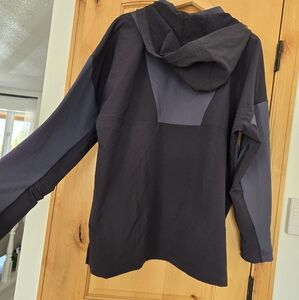 Title Nine Two Tone Navy Blue Weather Protecting Hoodie 1/4 Zip Pullover XL